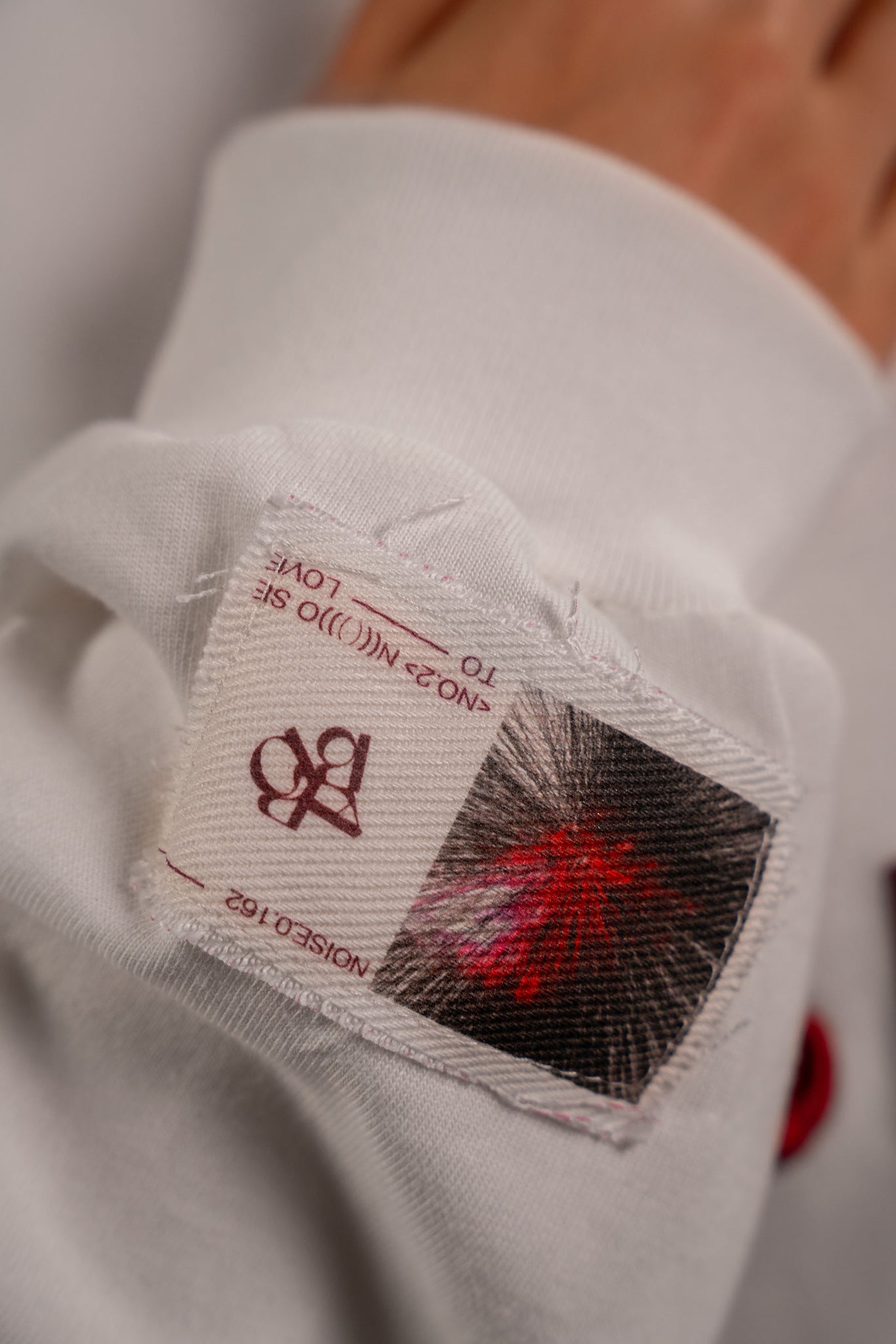 Camibuzo {NOVA} - Acceptance - Noise to Love